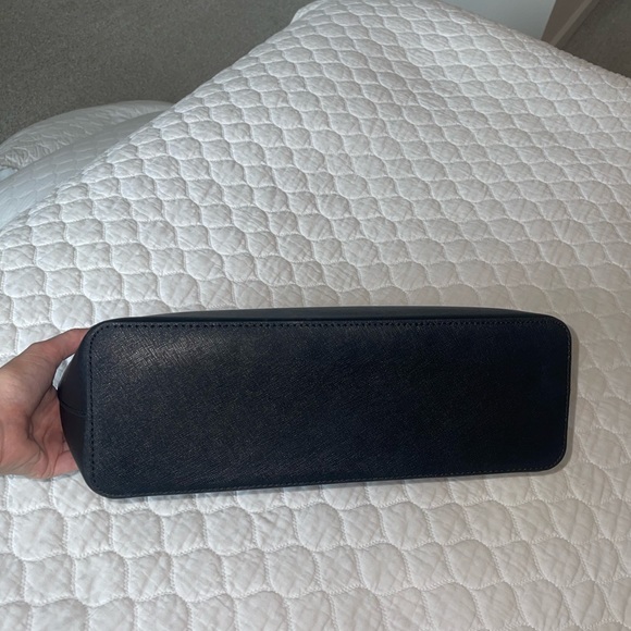 Kate Spade Black Tote Purse - Picture 10 of 12